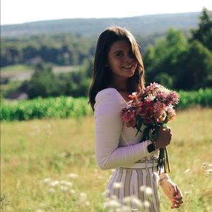 Meet your Posher, Lauren